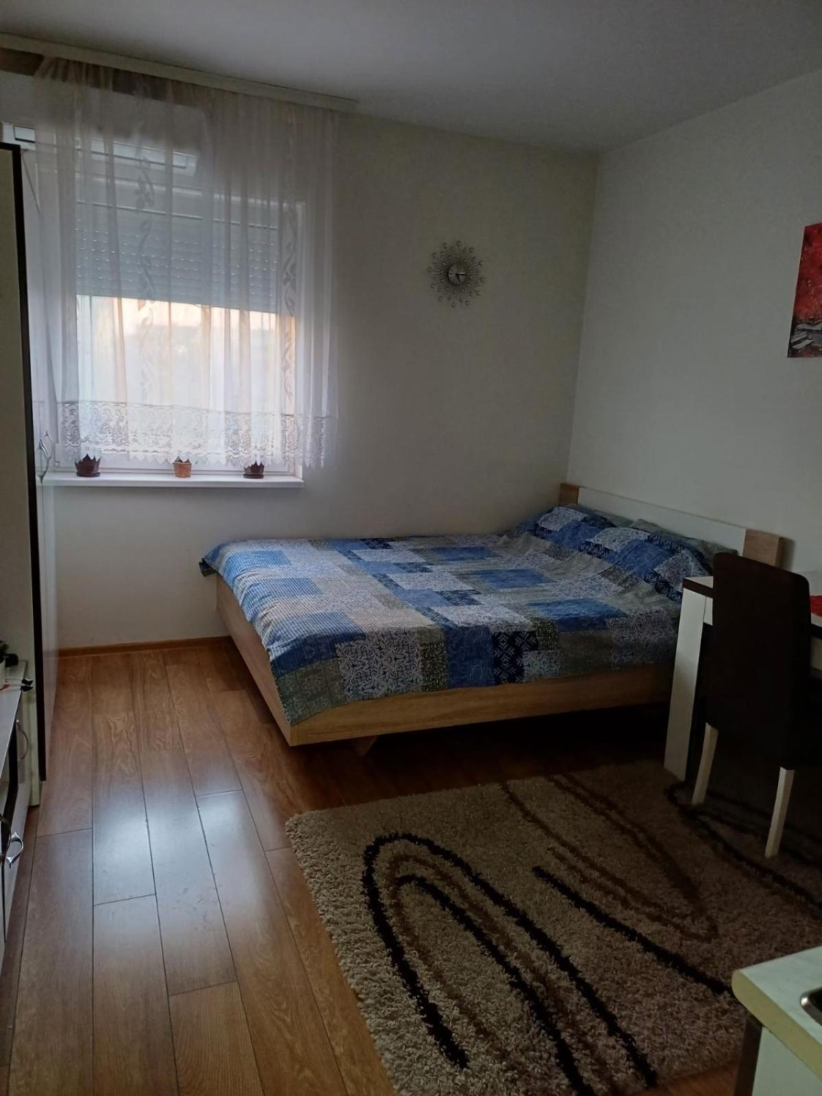 Appartamento Stan Na Dan Loznica Esterno foto