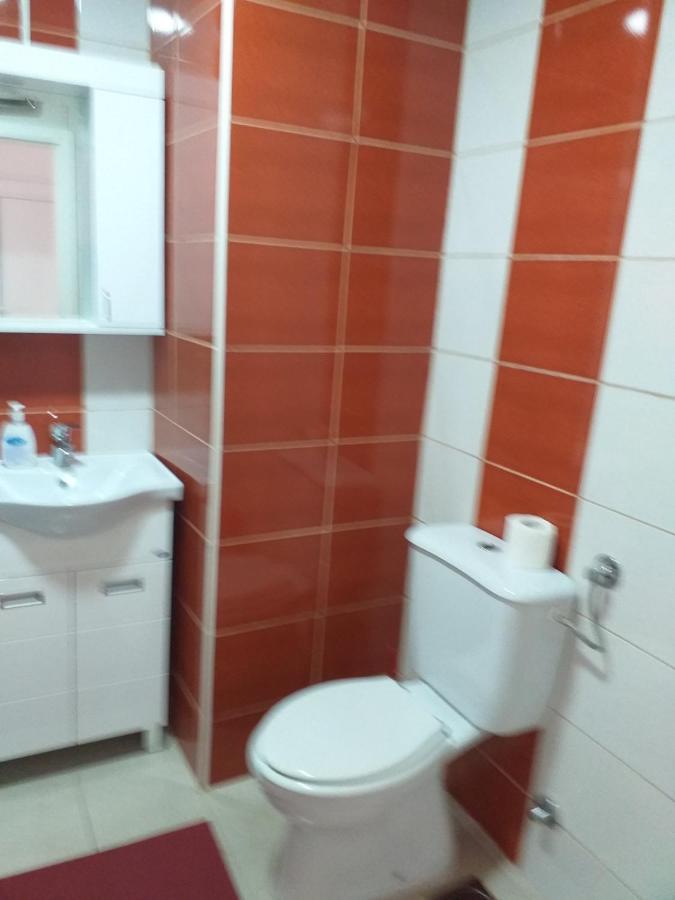 Appartamento Stan Na Dan Loznica Esterno foto